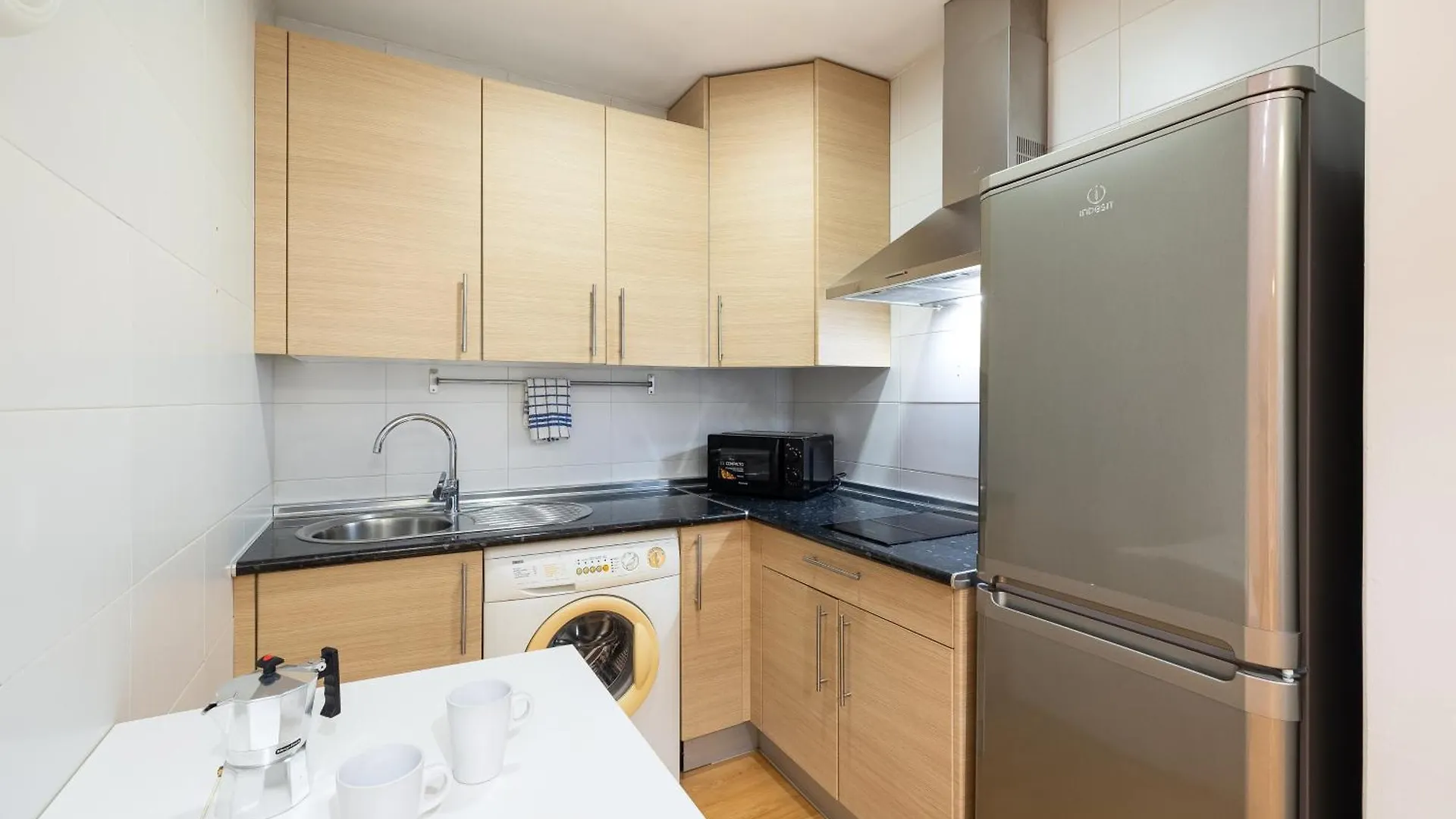 Apartment H2M Victoria 13 Smart Tv Quiet Ideal For Working Malaga