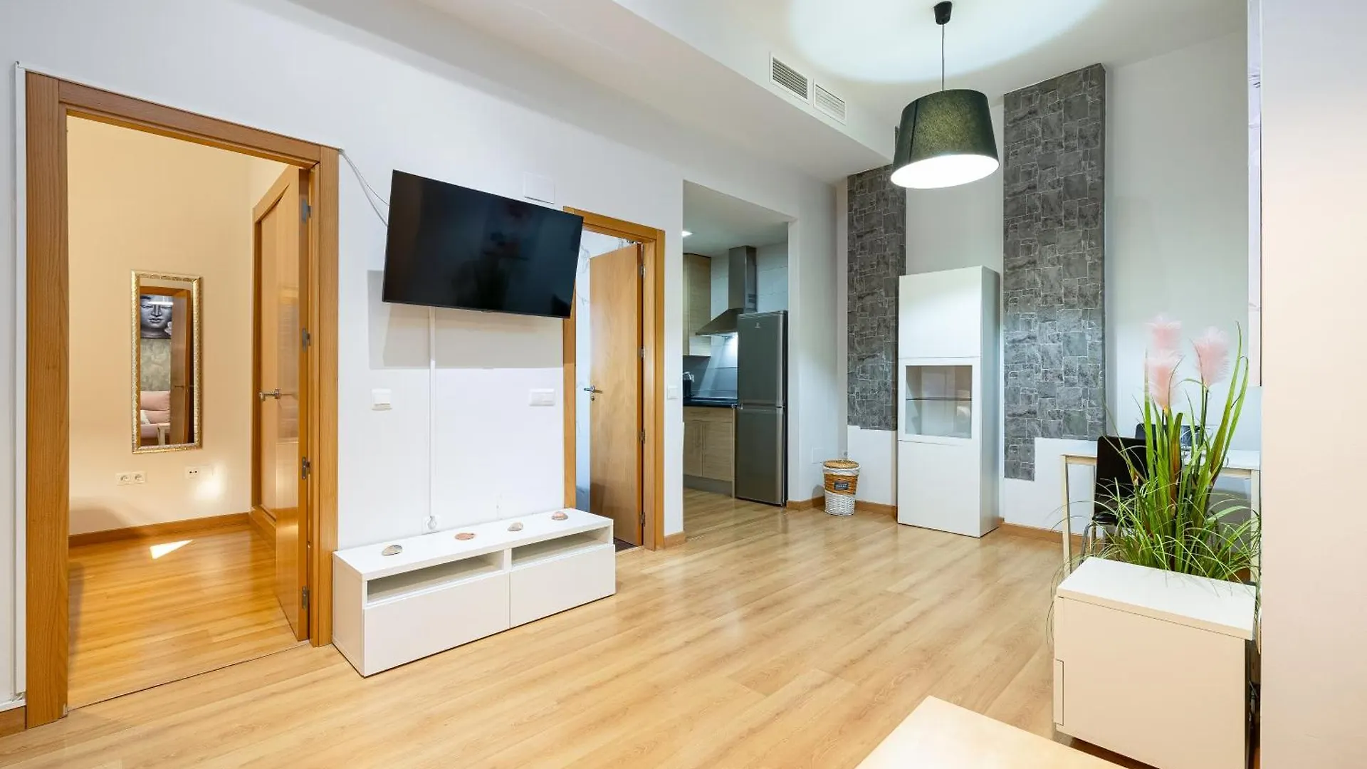 Apartment H2M Victoria 13 Smart Tv Quiet Ideal For Working Malaga